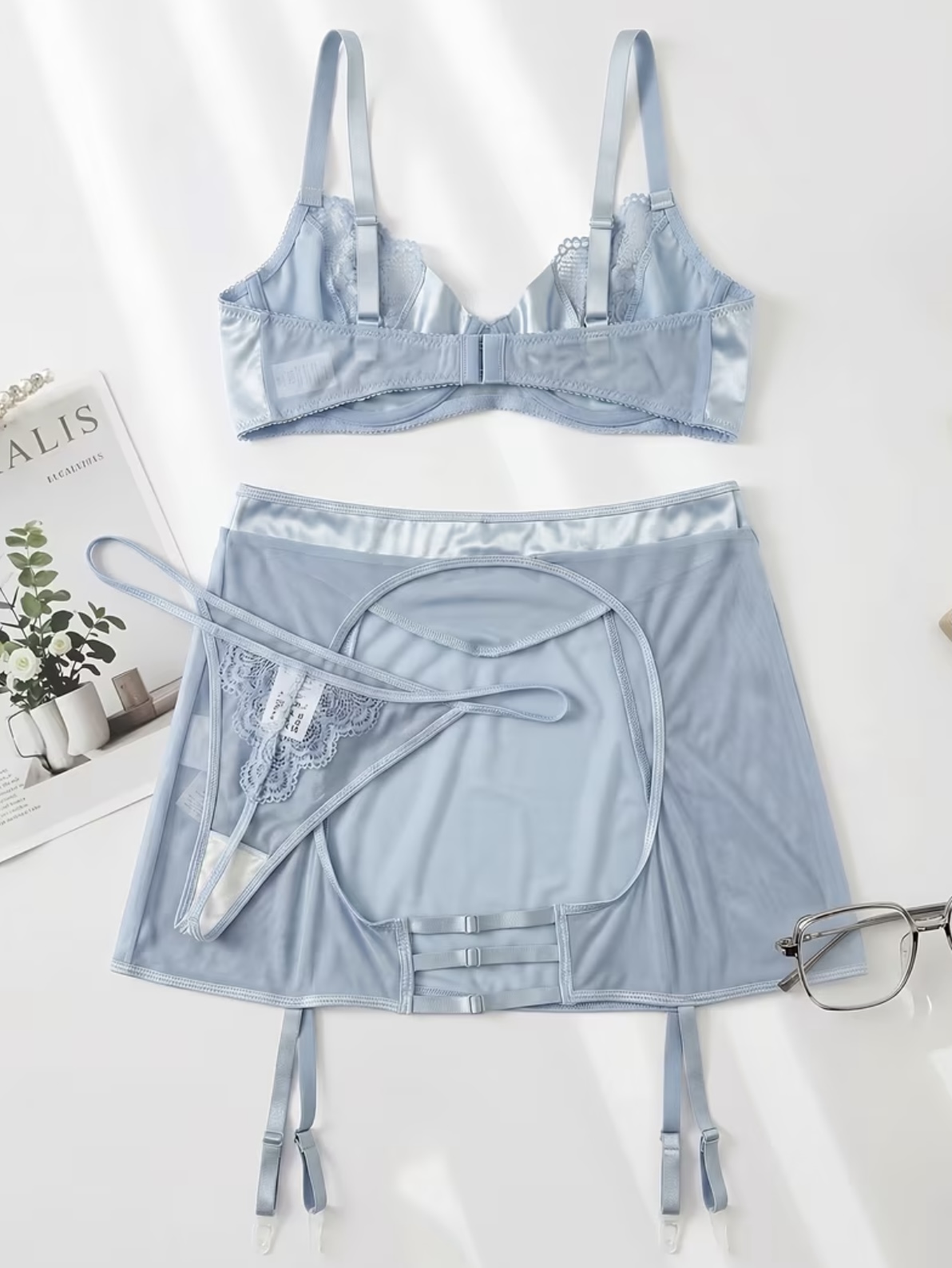 Celeste satin set. gallery image