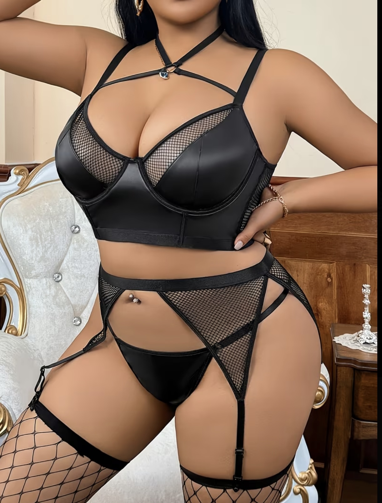 Noir Èlise set gallery image
